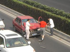 三乡车祸最新爆料新闻视频,视频揭秘事故现场惊人细节